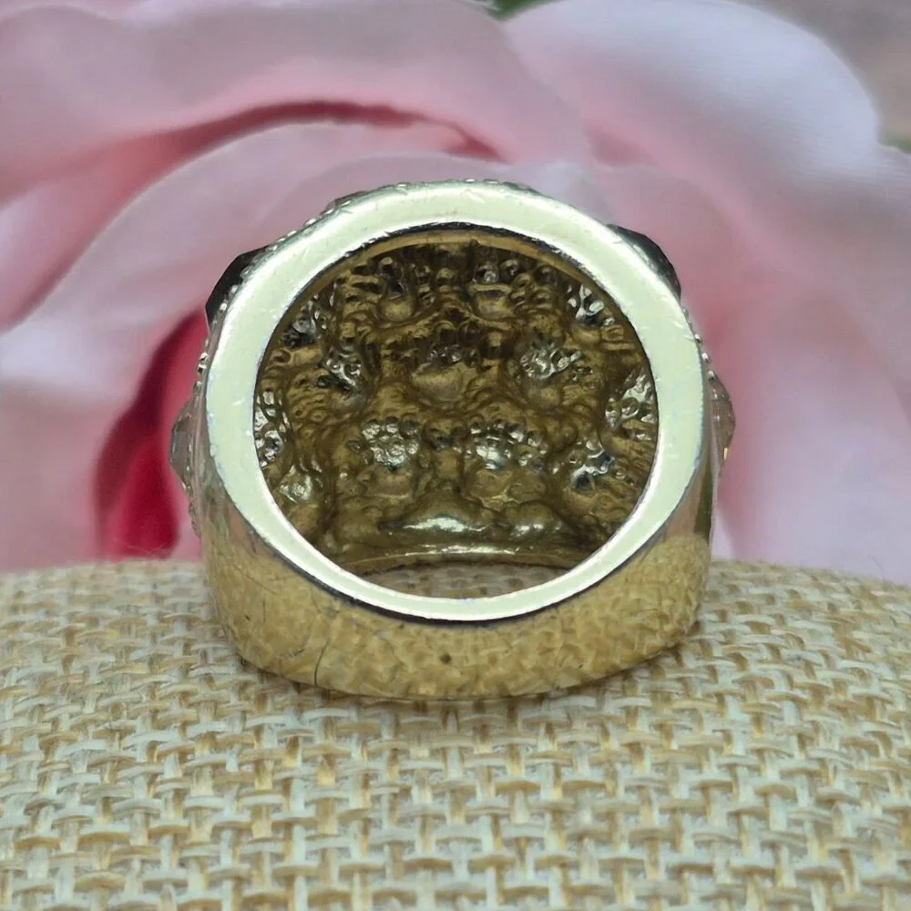 Gold Tone & Crystal Statement Cocktail Ring Fashion Bling Size 7 Mint